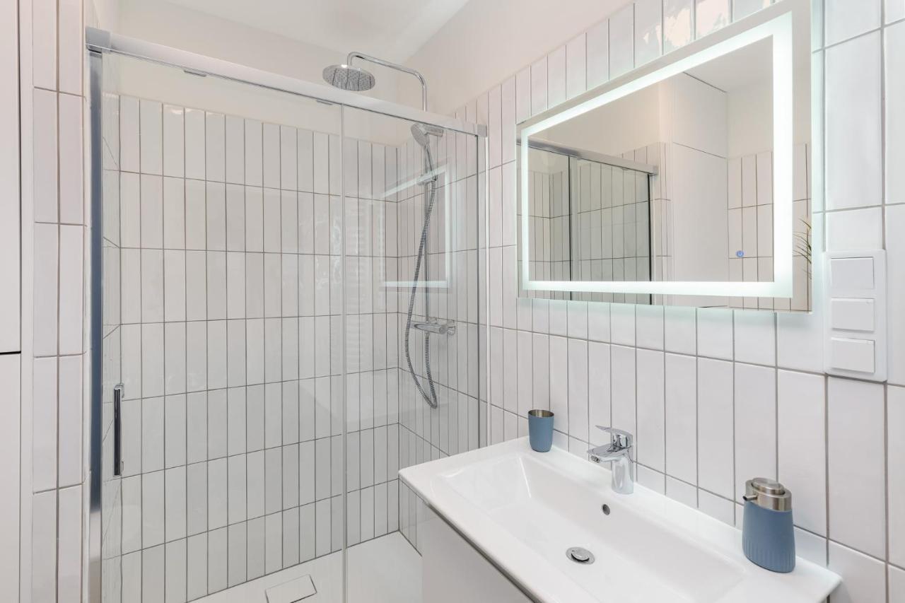 Czarnowiejska 21A By Homeprime Kraków Exteriör bild